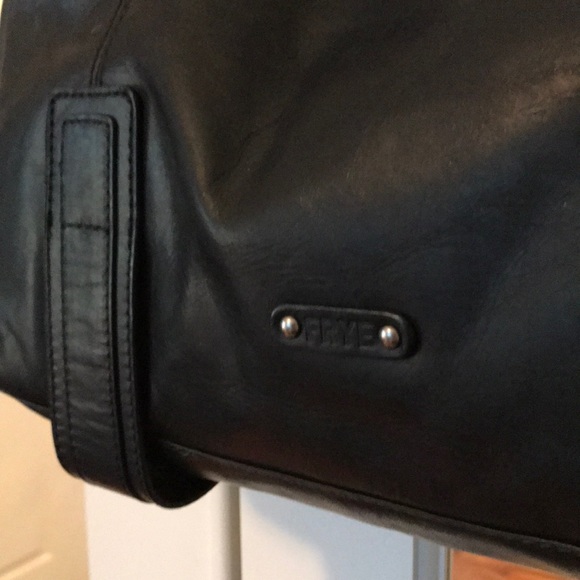 🎉HP🎉- Frye Black Leather Logan Messenger Bag - Picture 6 of 8
